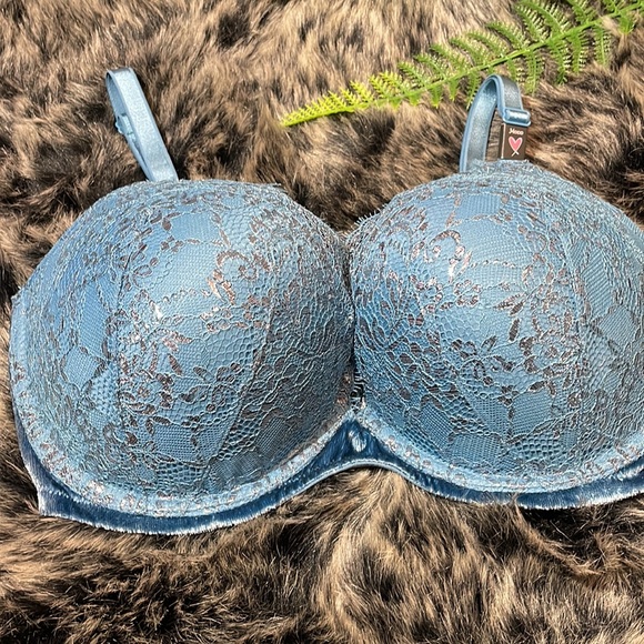 Victoria’s Secret Very Sexy Lace Push up Bra 34DDD 34F NEW - Picture 3 of 10
